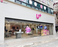 블라인드 | 블라블라: 투표)언니 오빠들 통신3사 매장 중에 들어가 보고 싶은 매장은? 블라블라: 투표)언니 오빠들 통신3사 매장 중에 들어가 보고... 