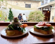 고 냅 브로시스 - 성동동 카페 | 뽈레 Polle [고 냅 브로시스] 성동동 카페 | 뽈레 Polle