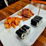 원조 엄마손 충무김밥 - 항남동 충무김밥 | 뽈레 Polle [원조 엄마손 충무김밥] 항남동 충무김밥 | 뽈레 Polle