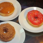 코스믹 캣 도넛 카페 - 신장동 도넛 | 뽈레 Polle [코스믹 캣 도넛 카페] 신장동 도넛 | 뽈레 Polle