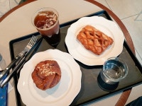 레망도레 - 서래마을 베이커리카페 | 뽈레 Polle [레망도레] 서래마을 베이커리카페 | 뽈레 Polle