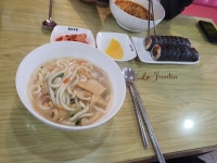 몽디김밥 - 사천읍 김밥 | 뽈레 Polle [몽디김밥] 사천읍 김밥 | 뽈레 Polle