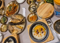 [백년도담솥밥] 여의도 점심 먹는 케켁님의 리뷰 2024/11/1