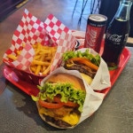 [버거 인 뉴욕] 그린홀릭님의 추천 리뷰 2021/11/2