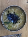 돌고래 손칼국수 - 분당 칼국수 | 뽈레 Polle [돌고래 손칼국수] 분당 칼국수 | 뽈레 Polle