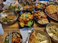 산들애 건강밥상 - 북한산 한식 | 뽈레 Polle [산들애 건강밥상] 북한산 한식 | 뽈레 Polle