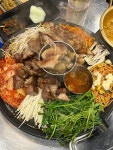 돼통령 아주대점 - 동수원 돼지고기 | 뽈레 Polle [돼통령 아주대점] 동수원 돼지고기 | 뽈레 Polle
