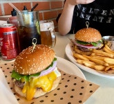 발 빠른 미식 플랫폼, 뽈레! [밤가시 버거] 피타님의 포스트 2021/5/11