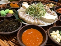 [궁림 바지락 칼국수 경주본점] 뽈레리안님의 추천 리뷰 2018/4/24