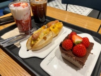 투썸 플레이스 평택석정점 - 이충동 카페 | 뽈레 Polle [투썸 플레이스 평택석정점] 이충동 카페 | 뽈레 Polle