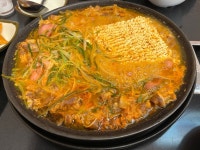 발 빠른 미식 플랫폼, 뽈레! [신의주부대찌개] 유미숙씨님의 포스트 2022/1/26