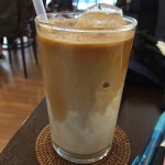 나만의 맛집 지도, 뽈레 [퀜치 커피] 이네스님이 작성 2018/5/4