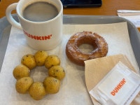 [던킨 도너츠 광명사거리역점] 이삼님의 리뷰 2025/11/17