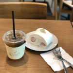 아티제 대신파이낸스센터점 - 을지로 카페 | 뽈레 Polle [아티제 대신파이낸스센터점] 을지로 카페 | 뽈레 Polle