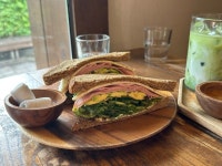 [땡스오트 연남] 행복한 71억님의 리뷰 2025/10/28