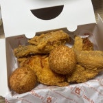 후라이드 참 잘하는집 홍제점 - 홍제동 배달치킨 | 뽈레 Polle [후라이드 참 잘하는집 홍제점] 홍제동 배달치킨 | 뽈레 Polle