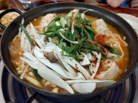 [합정 생고기 김치찌개] 추군의 태양님의 좋음 리뷰 2024/3/11
