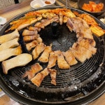 [달인 칼국수 솥뚜껑 삼겹살] 미진님의 좋음 포스트 2023/4/17