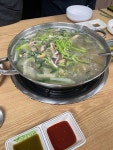 고향 홍굴 부추손칼국수 - 용암동 칼국수 | 뽈레 Polle [고향 홍굴 부추손칼국수] 용암동 칼국수 | 뽈레 Polle