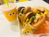 나만의 맛집 지도, 뽈레 [크라이치즈버거] 鄭jeong情정님이 작성 2018/3/17