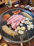 돌판마당 - 퇴계동 고깃집 | 뽈레 Polle [돌판마당] 퇴계동 고깃집 | 뽈레 Polle