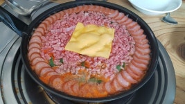나만의 맛집 지도, 뽈레 [이나경 송탄 부대찌개] 정여사님이 작성 2018/3/9