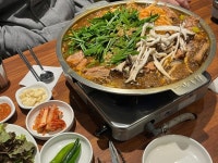 팔백집 - 고려대 고깃집 | 뽈레 Polle [팔백집] 고려대 고깃집 | 뽈레 Polle