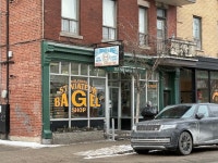 St-Viateur Bagel | 뽈레 Polle [St-Viateur Bagel] | 뽈레 Polle