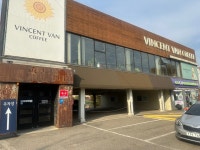 빈센트 반 커피 - 봉담읍 카페 | 뽈레 Polle [빈센트 반 커피] 봉담읍 카페 | 뽈레 Polle