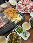 대패꽃마을 - 충무동2가 돼지고기 | 뽈레 Polle [대패꽃마을] 충무동2가 돼지고기 | 뽈레 Polle