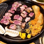 화덕 고깃간 방이점 - 방이동 먹자골목 돼지고기 | 뽈레 Polle [화덕 고깃간 방이점] 방이동 먹자골목 돼지고기 | 뽈레 Polle