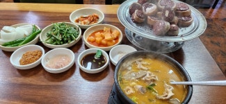 민속왕순대 뼈다귀탕 - 안락동 순대국 | 뽈레 Polle [민속왕순대 뼈다귀탕] 안락동 순대국 | 뽈레 Polle