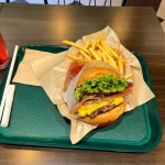 [리버타운 버거] 9인치도우미님의 추천 리뷰 2022/3/9