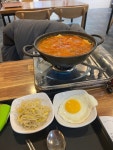 청년 밥상 문간 이화여자대학교점 - 이대 김치찌개 | 뽈레 Polle [청년 밥상 문간 이화여자대학교점] 이대 김치찌개 | 뽈레 Polle