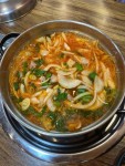 무그수 두루치기 김치 부대찌개 오미산점 - 일산 부대찌개 | 뽈레 Polle [무그수 두루치기 김치 부대찌개 오미산점] 일산 부대찌개 | 뽈레 Polle