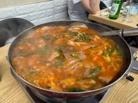 옛집 한우허파 - 장안동 소내장전골 | 뽈레 Polle [옛집 한우허파] 장안동 소내장전골 | 뽈레 Polle