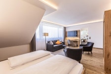 Rührberger Hof Hotel & Restaurant Grenzach-Wyhlen Bei Basel | 2023년 최신 가격 | 호텔 | 스카이스캐너