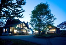 홀리데이 하우스 그린 가든 | 2023년 최신 가격 | 호텔 | 스카이스캐너