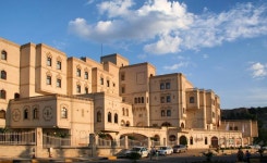 호텔 엘-루하 | 2023년 최신 가격 | 호텔 | 스카이스캐너