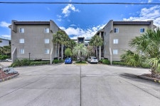 Ocean-View Resort Condo With Pool and Beach Access | 2023년 최신 가격 | 호텔 | 스카이스캐너