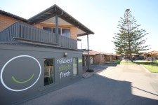 제럴턴 오션 웨스트 홀리데이 유닛 앤 쇼트 스테이 어코모데이션 | 2023년 최신 가격 | 호텔 | 스카이스캐너