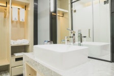 Youyue Hotel | 2023년 최신 가격 | 호텔 | 스카이스캐너