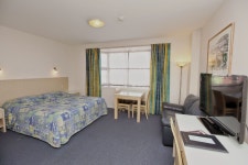 메이페어 프라자 모텔 | 2023년 최신 가격 | 호텔 | 스카이스캐너