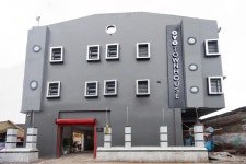 Townhouse 229 Hotel Mannat International Near Science City Topsia Biswa Bangla Mela Pranga | 2023년 최신 가격 | 호텔... 