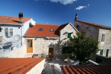 게스트 하우스 루치요 - 스카이스캐너 호텔