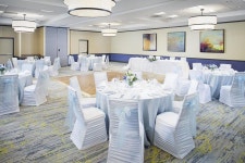 Windsor 호텔 힐튼 가든 인 하트포드 노스 /브래들리 인터내셔널 에어포트 - 스카이스캐너