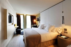 바르셀로나 호텔 호텔 그럼스 바르셀로나 - 스카이스캐너