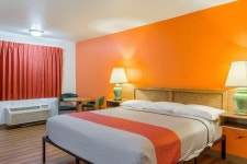 마드라스 호텔 모텔 6 마드라스 - 스카이스캐너