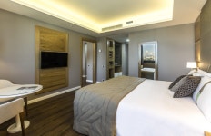 나폴리 호텔 홀리데이 인 나폴리 - 스카이스캐너