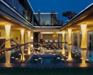 바이에리셔 호프 - 스카이스캐너 호텔